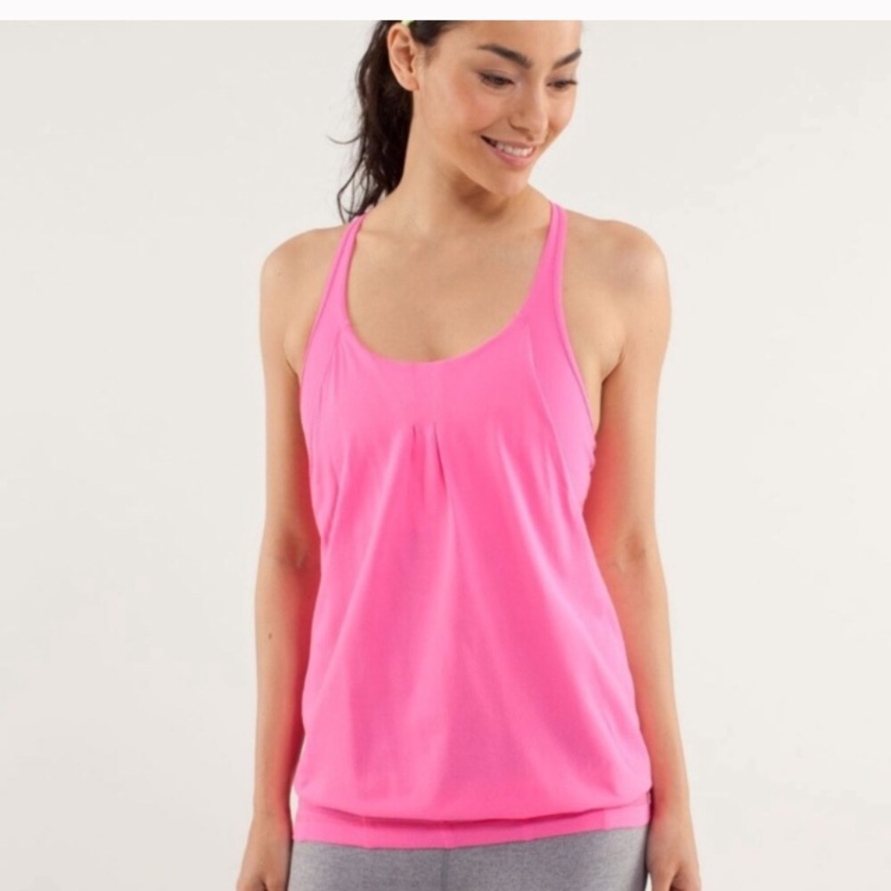 Lululemon sports bra and tank combo
